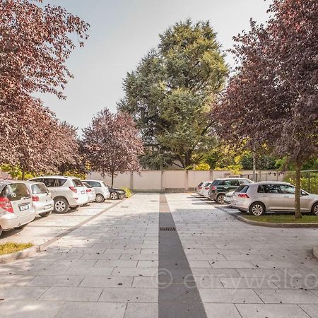Easy Welcome Casa Rosada Apartment Nova Milanese Екстериор снимка
